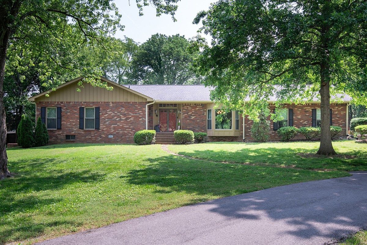 110 Jackson Ln, Hendersonville, TN 37075 Zillow
