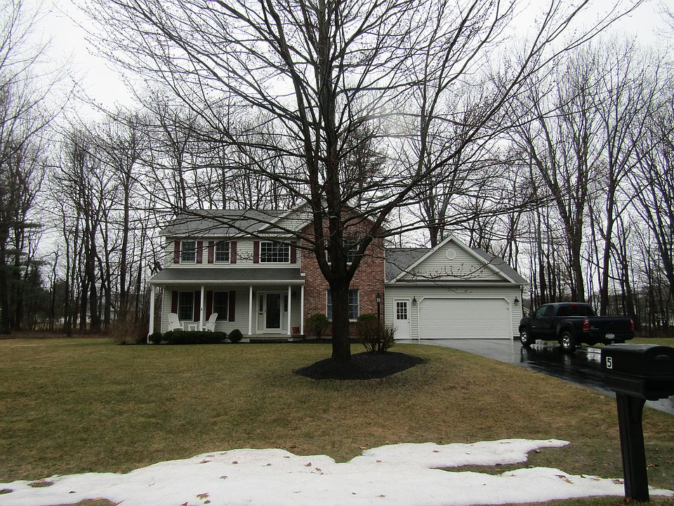 1st image of 5 Sonja Ln