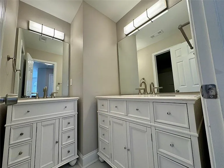 2662 Pierce Brennen Ct — Photo 20