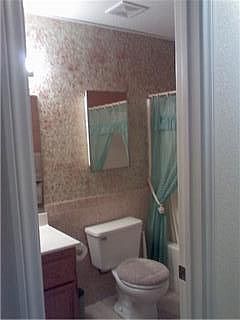 Hall Bathroom