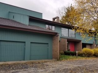 946 Reding Cir, Des Plaines, IL 60016