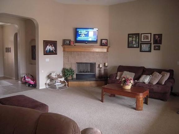4th image of 201 Fairway Dr