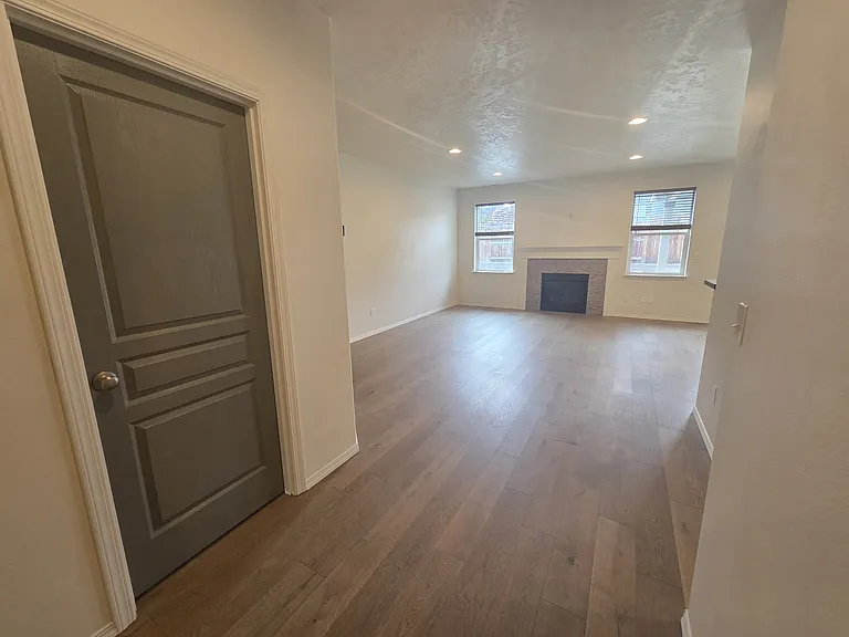 3650 SW Pumice Pl — Photo 13