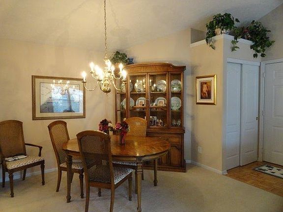 4th image of 9957 Edgewood Ln #14E