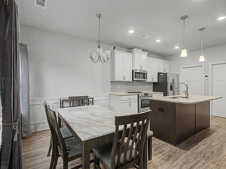 1360 Sugar Glen Ct — Photo 7