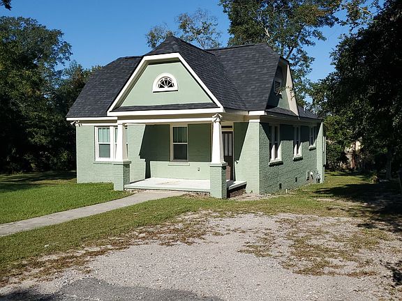 3rd image of 5003 Burke Ave