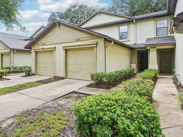 10664 Academy Park Dr, Jacksonville, FL 32218