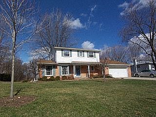 1st image of 657 Fox River Dr