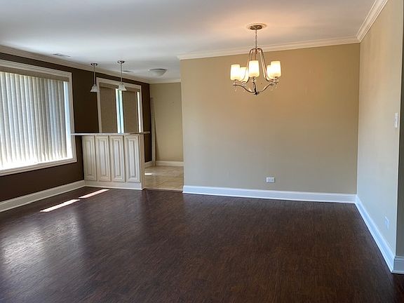 5th image of 601 Lake Hinsdale Dr APT 111