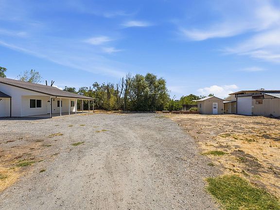 2nd image of 11 Pastor Lane