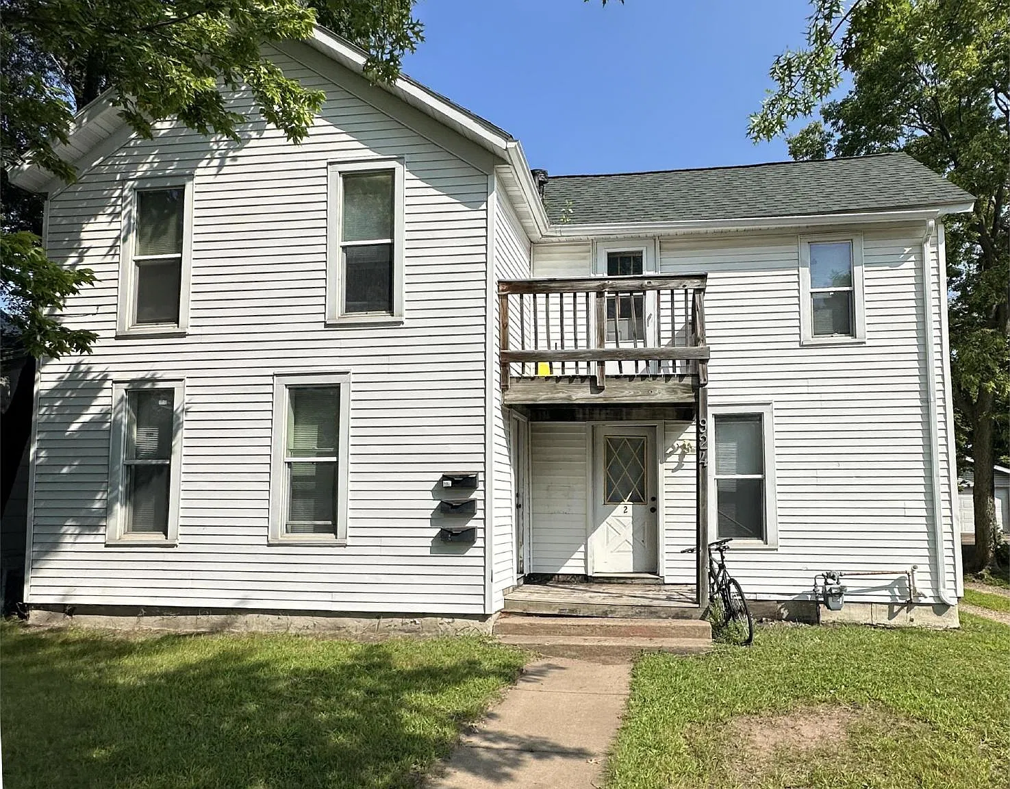 1 bed, 1.0 bath, $750 — Photo 1