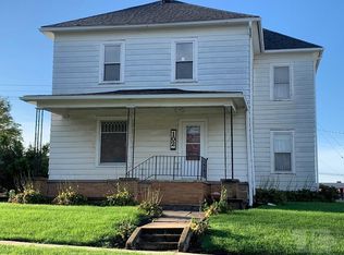 102 E Washington St, Montezuma, IA 50171