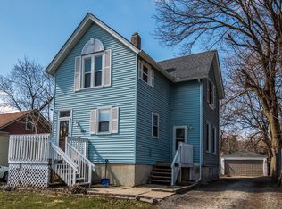 362 Wabash St, Elgin, IL 60123