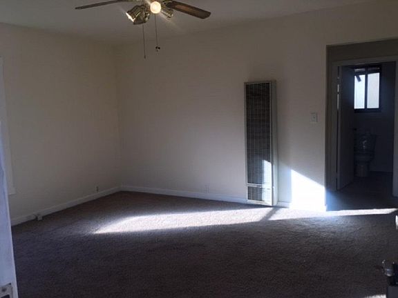 5th image of 27 Kennedy Ln