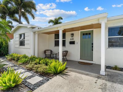 6411 Lake Avenue, West Palm Beach, FL, 33405