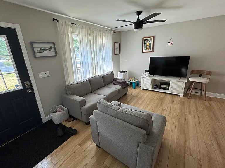 W3273 S Lakeshore Dr — Photo 2