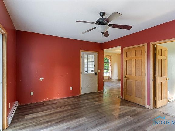 5th image of 103 Pearl St