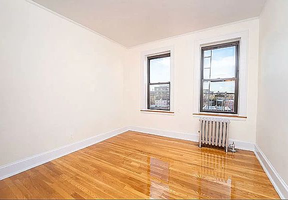 5th image of 21-62 Crescent St #E1