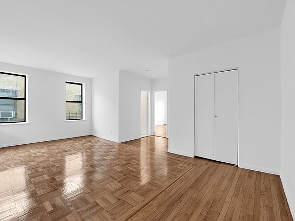 2nd image of 235 Naples Ter APT 4B