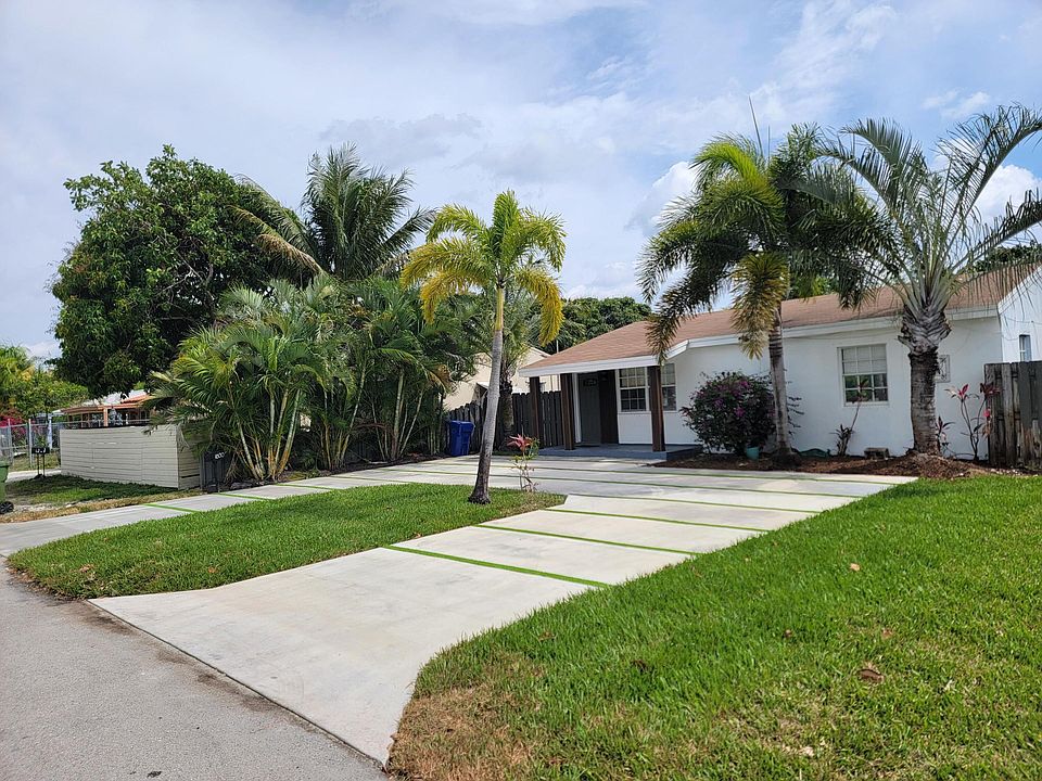 1st image of 1600 NW 2nd Avenue