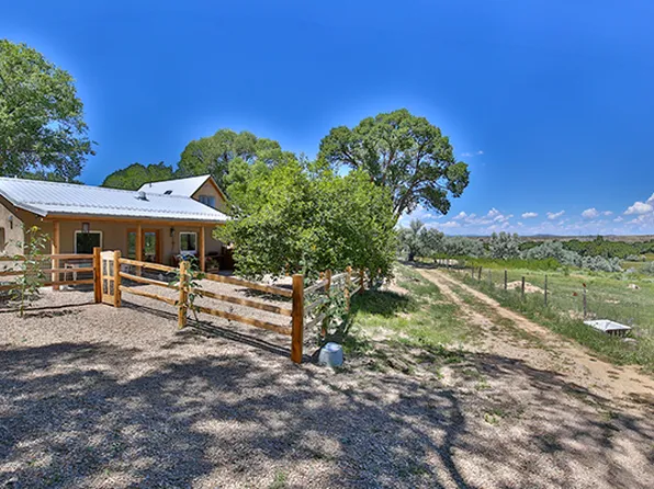 203 Ranchitos Rd, Ranchos De Taos, NM 87557