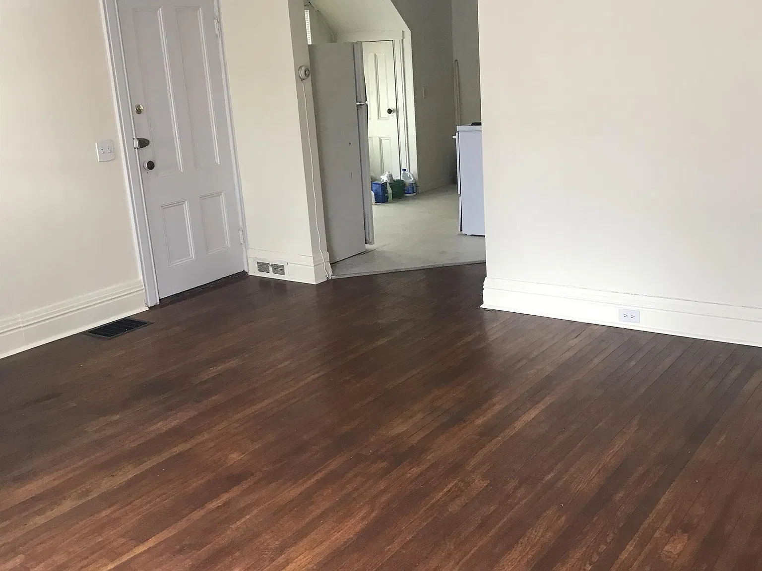 807 W. Water St. - 2E — Photo 3