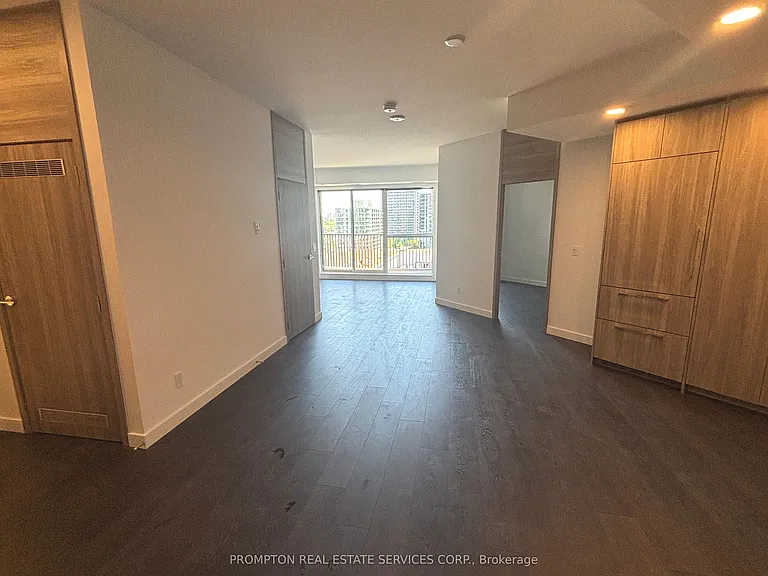18 Esther Shiner Blvd #733 — Photo 11