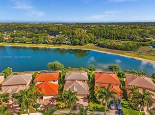 4425 Banyan Trails Dr, Coconut Creek, FL 33073