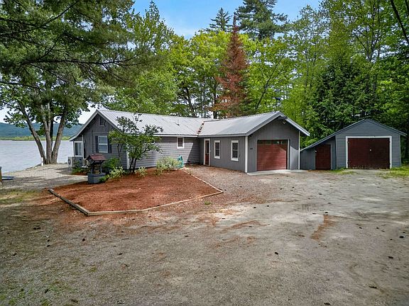 3rd image of 44 Ossipee Lake Drive