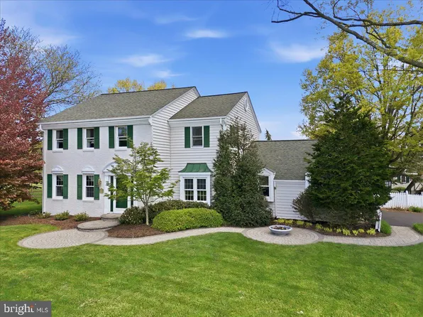 6423 Blueberry Ln, Pipersville, PA 18947