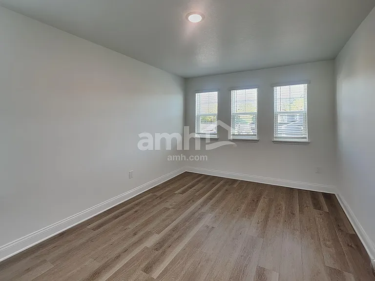 2610 Feather Crest Dr — Photo 18