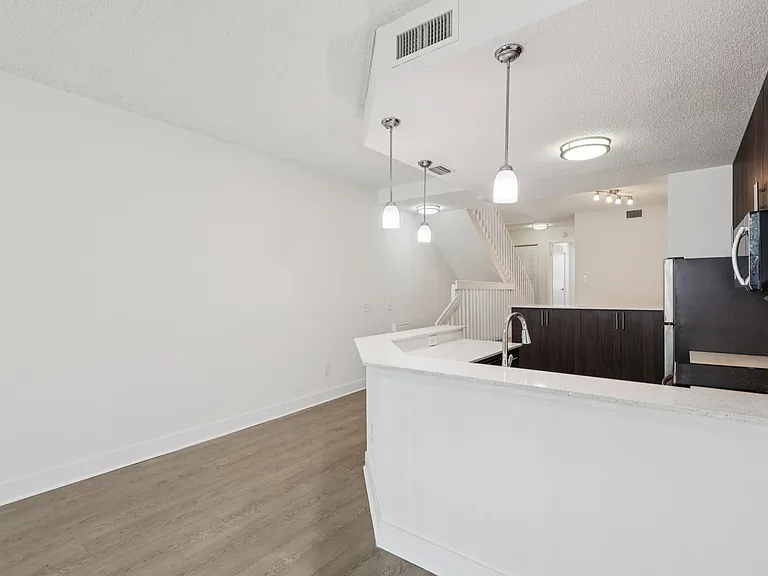 Windsor Castle Townhome Community — Photo 108