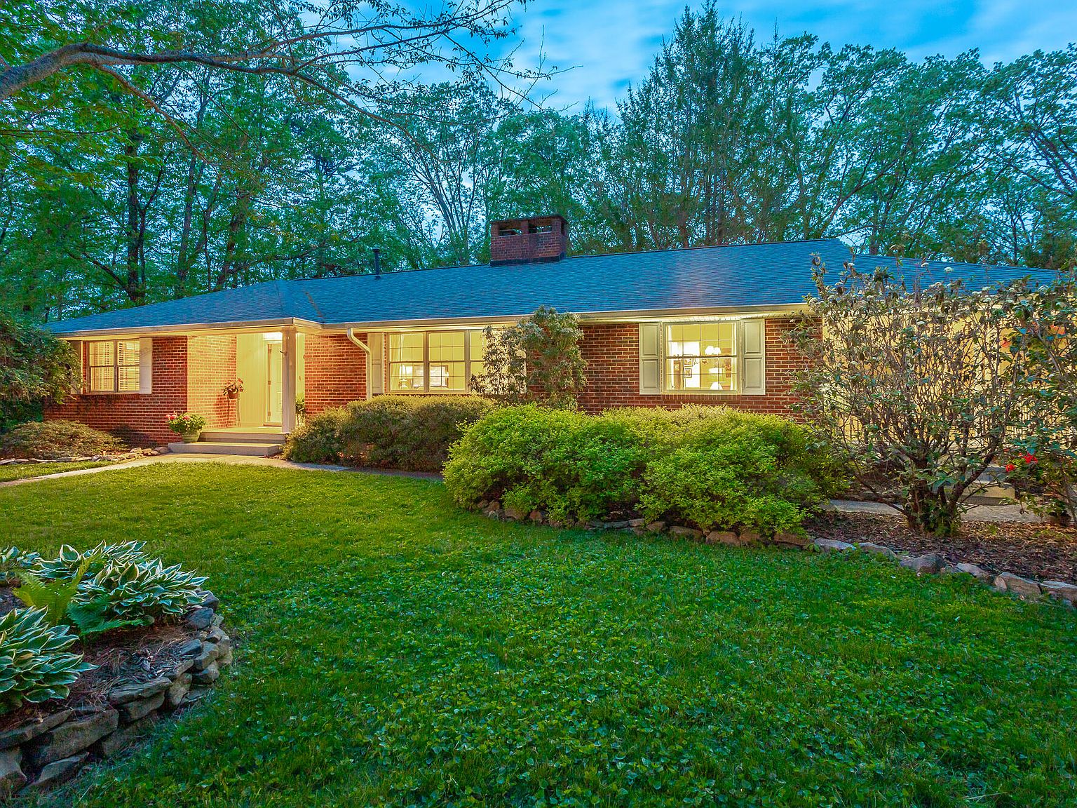 205 Arrow Dr, Signal Mountain, TN 37377 Zillow