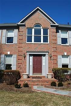2nd image of 2520 Fallon Dr
