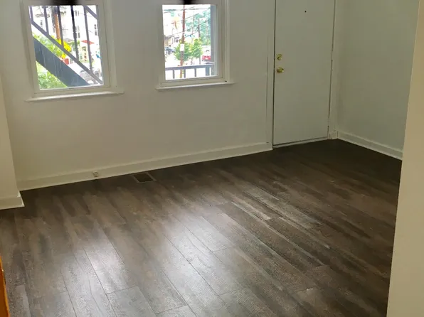 3209 Ward St APT 1, Pittsburgh, PA 15213
