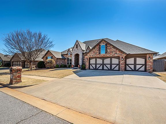 2nd image of 1312 NW 189th St