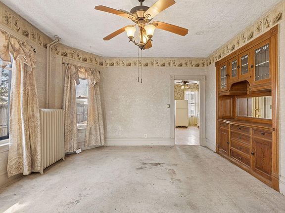2nd image of 965 Fremont Ave