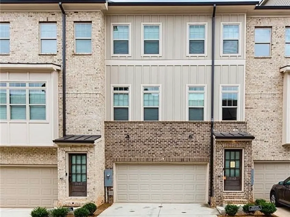 3312 Sangster Way