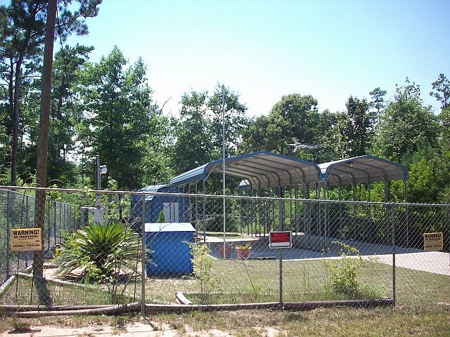 1st image of 447 Emily Ln