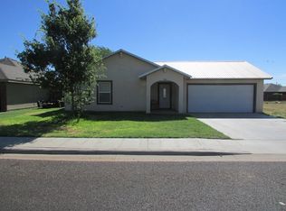 706 NW 9th St, Andrews, TX 79714