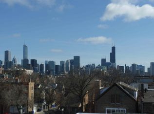 1725 N Mohawk St, Chicago, IL 60614