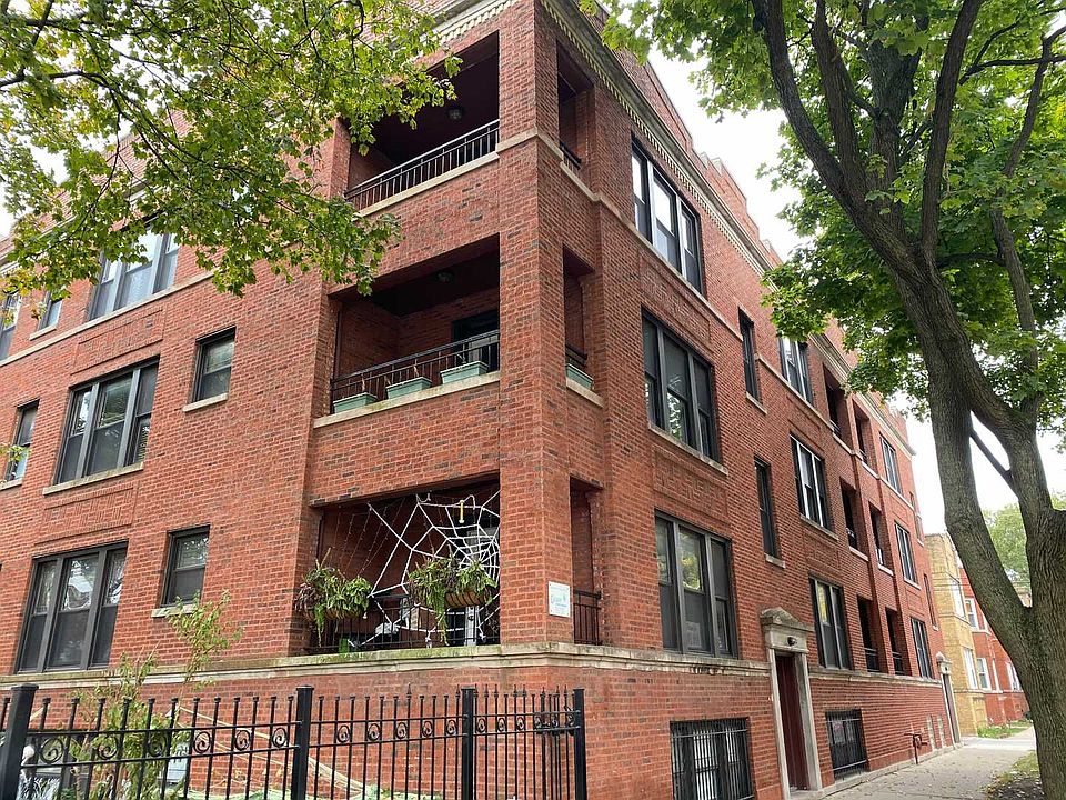 1st image of 7461 N Seeley Ave #1