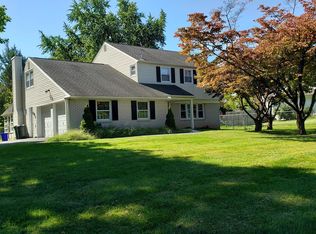 452 Lower Holland Rd, Holland, PA 18966