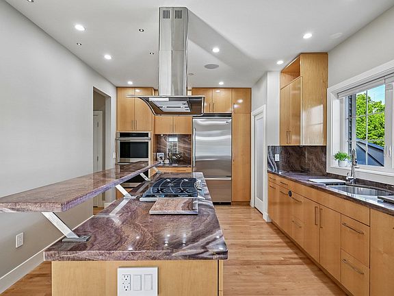 4th image of 81 Riverwalk Way #2A