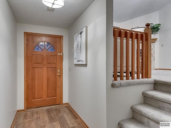 4th image of 3624 N 104th Ave