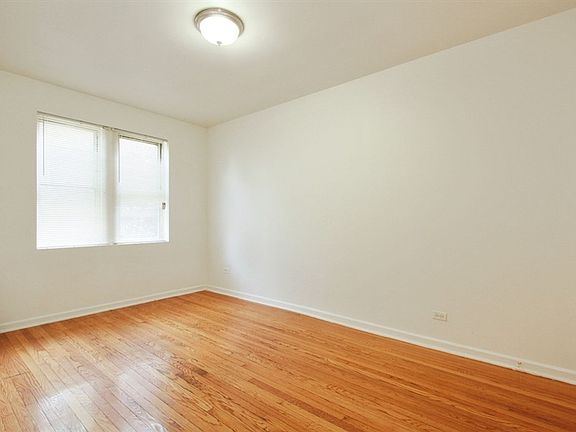 3rd image of 7801 S Saginaw Ave #5511