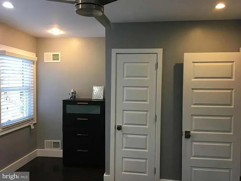 2232 16th St NE — Photo 12