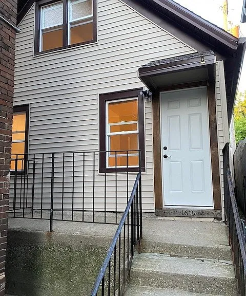 1618 N Jackson St — Photo 1