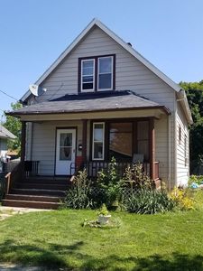 6327 27th Ave, Kenosha, WI, 53143