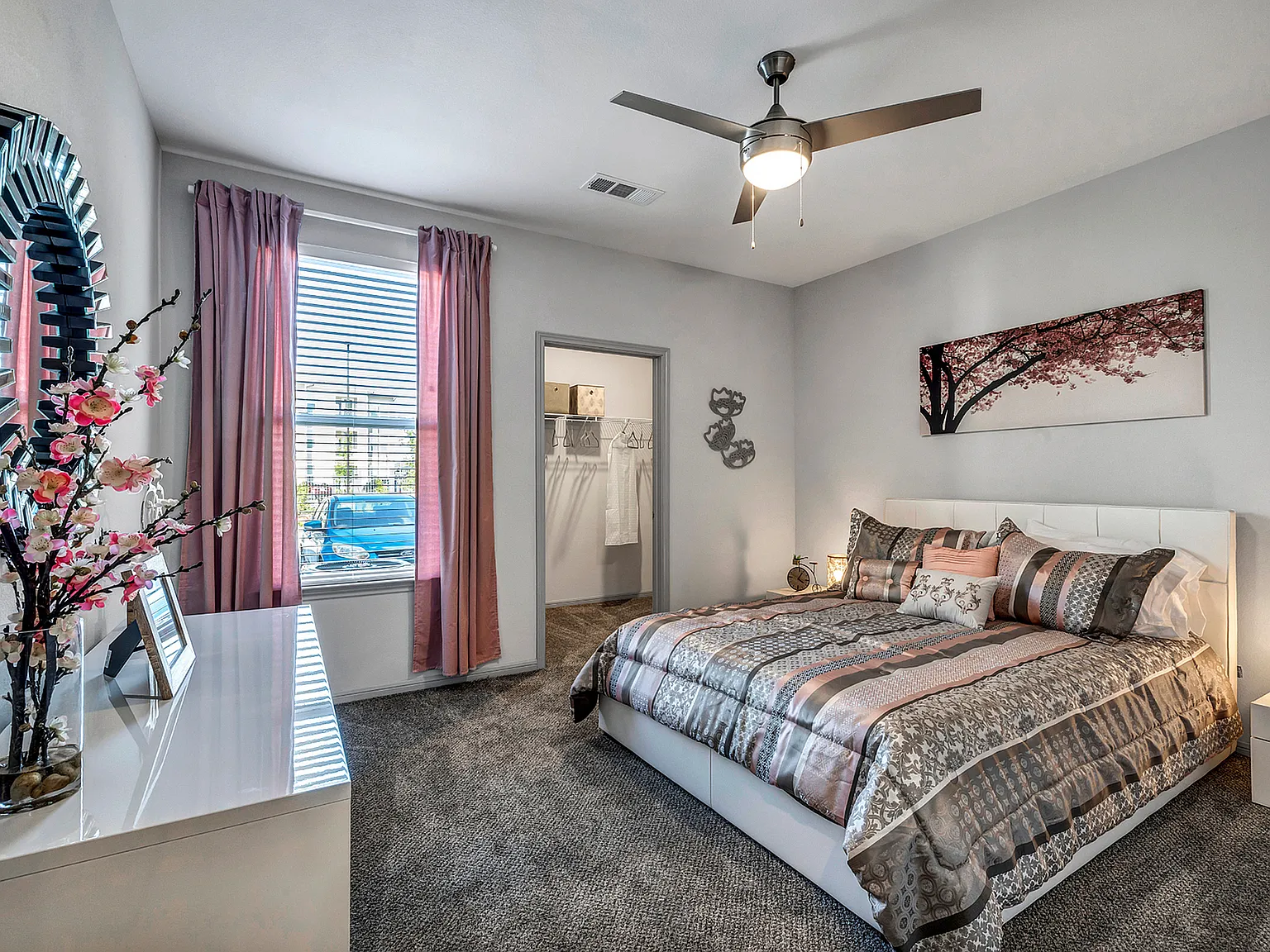 Haven at Bellaire — Photo 4